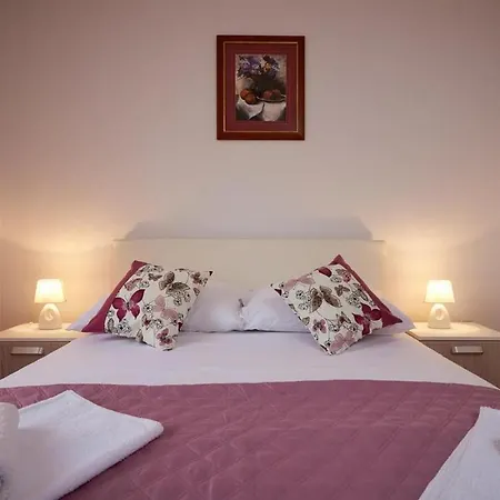 Apartman Sunara *