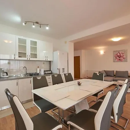 Apartman Sunara Apartment Trogir